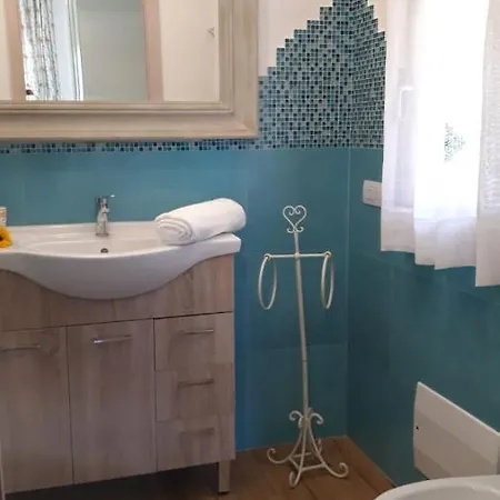 Levante Room Couette-café Villasimius